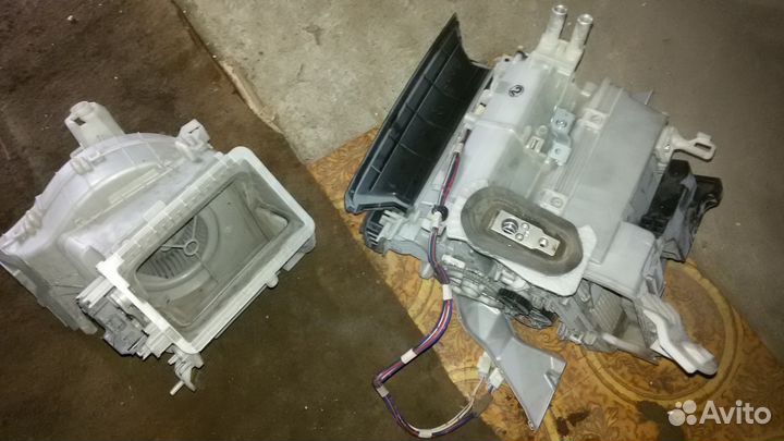 Тойота корола 2008 г.печка.вакум