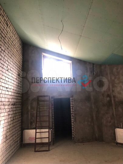 2-к. квартира, 76 м², 5/5 эт.