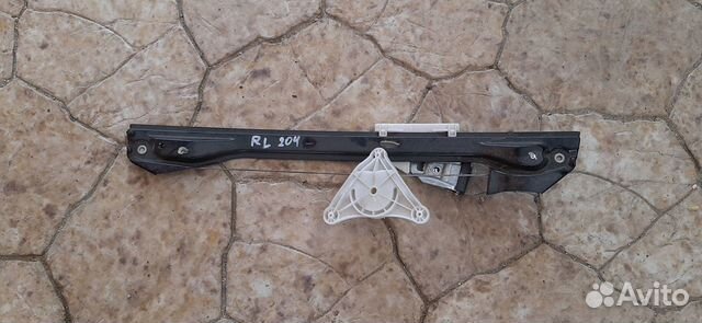 Стеклоподъемник Mercedes C-class W204