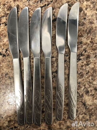 Приборы столовые (ложки, ножи)