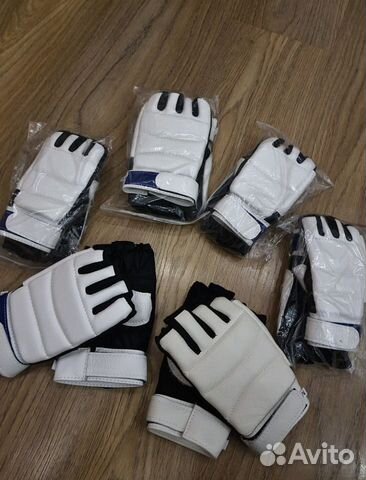 Перчатки для единоборств (шингарды)