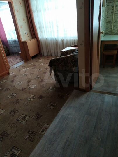 3-к. квартира, 42 м², 1/4 эт.