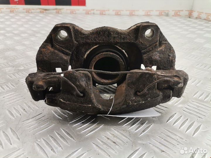 Суппорт передний левый Opel Zafira (A) рест. 2005