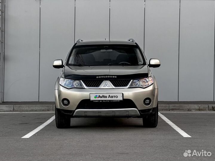 Mitsubishi Outlander 2.4 МТ, 2008, 270 000 км