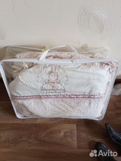 Бортики в детскую кроватку