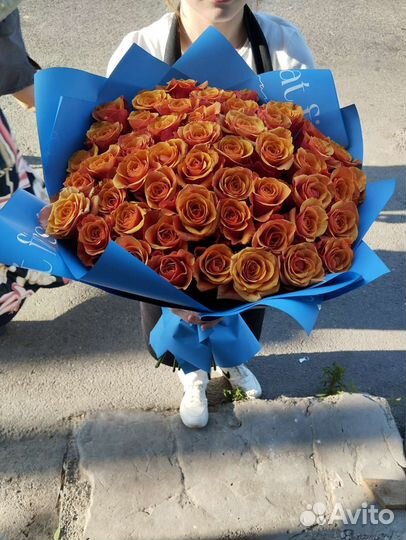 51 роза 40 см. Букет яркий закат