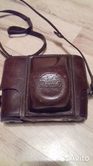 Зеркальный фотоаппарат 