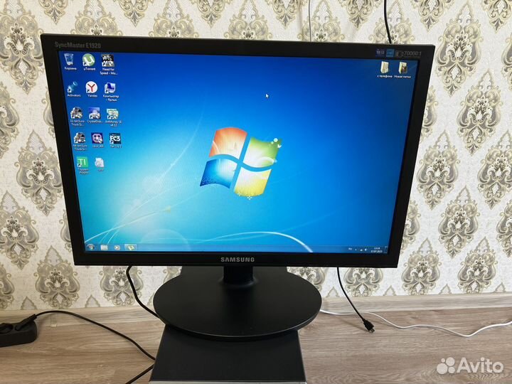 Монитор Samsung 19 дюймов