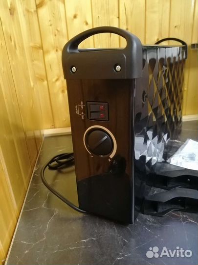 Конвекционный обогреватель новый