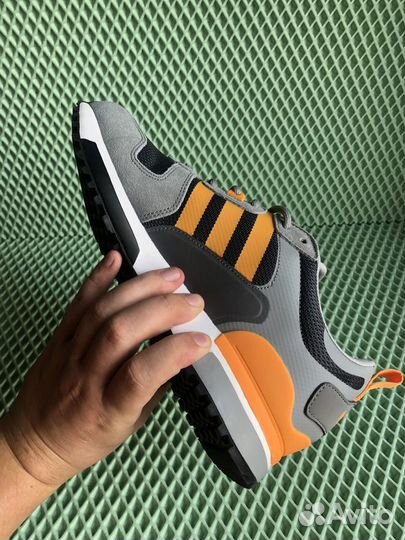 Кроссовки adidas zx700 hd grey yellow 41-45