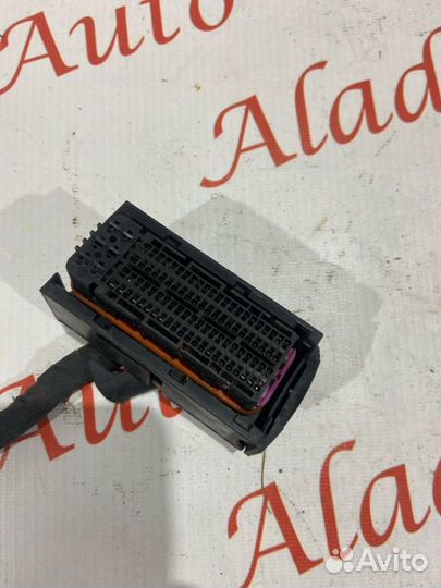 Фишка VAG Volkswagen Polo 6 1.6 CWV 2021