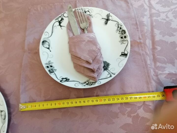 Скатерть столовая и салфетки цвета 