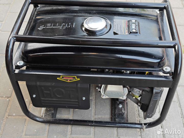 Бензиновый генератор