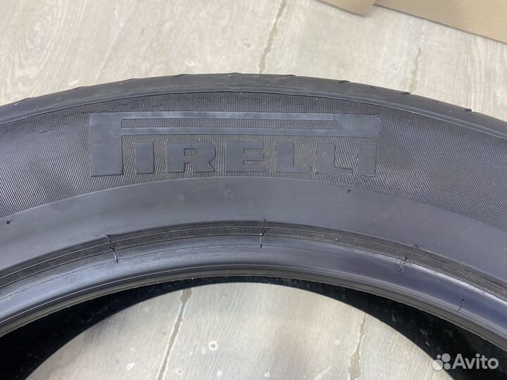 Pirelli P Zero 295/40 R21 Y