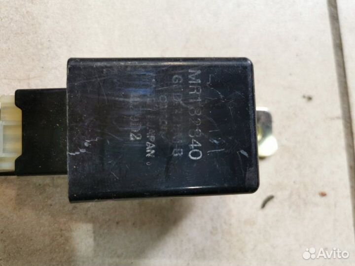 Реле Mitsubishi Galant