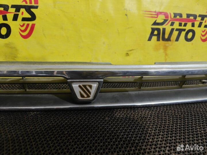 Решетка радиатора Toyota Sprinter AE100