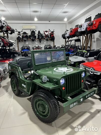 Детский электромобиль