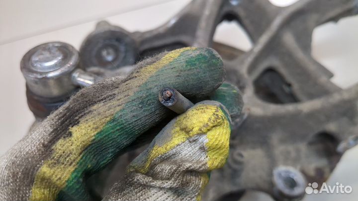 Ступица (кулак, цапфа) левая задняя Peugeot 508