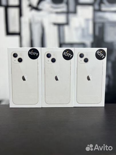 Apple iPhone 13 256Gb Starlight. Гарантия Apple