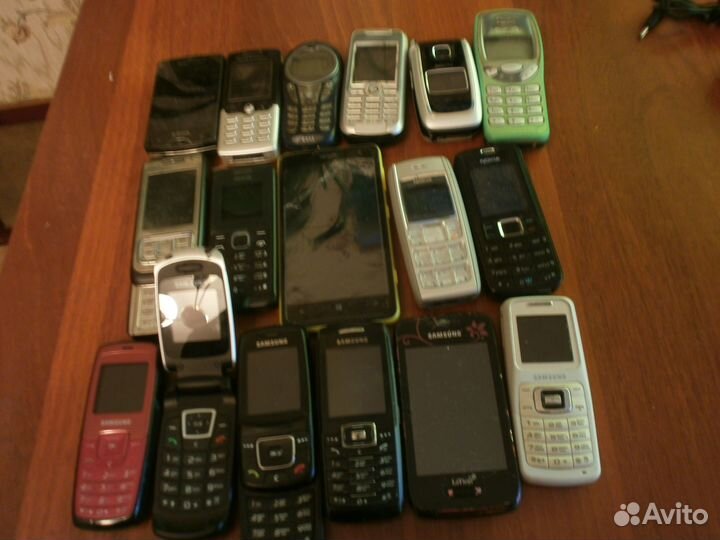 Запчасти для старых телефонов