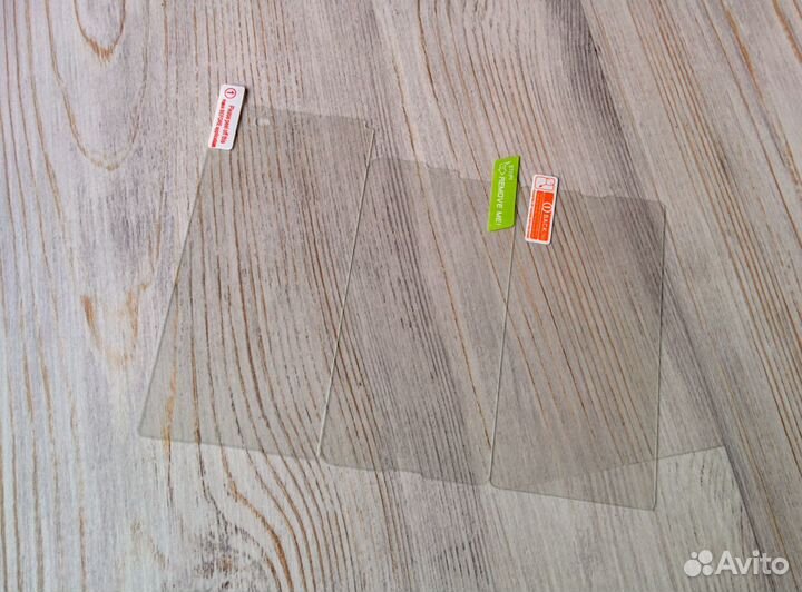 На Sony Xperia защитные стекла