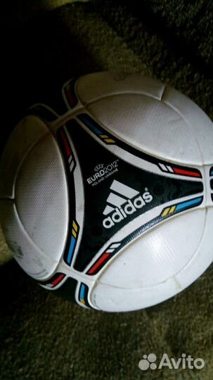 Мяч футбольный