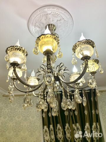 Люстра 8 ламп