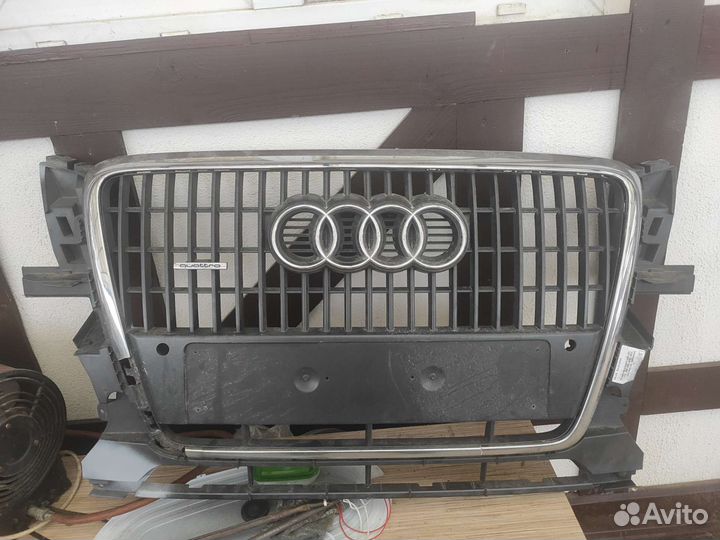 Решетка радиатора audi q5