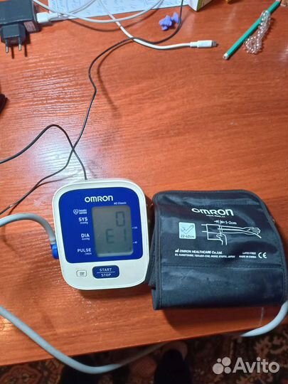 Тонометр автоматический omron б/у