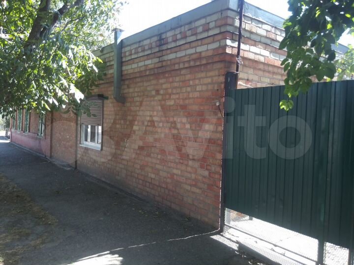 Дом 160 м² на участке 4 сот.