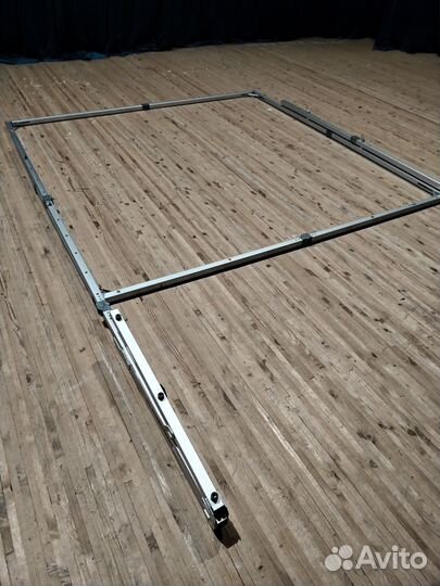 Экран для проектора