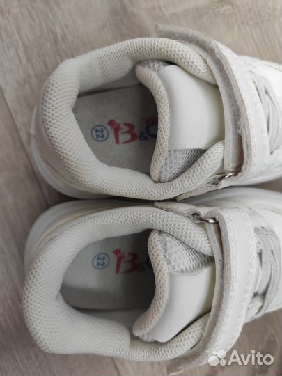 Кроссовки детские 22 размер