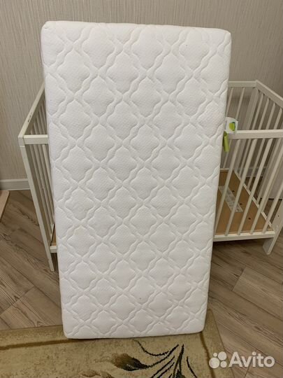 Детская кроватка IKEA с матрасом