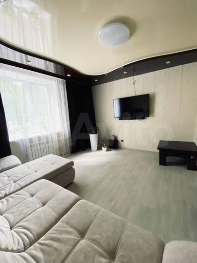 3-к. квартира, 68 м², 1/2 эт.