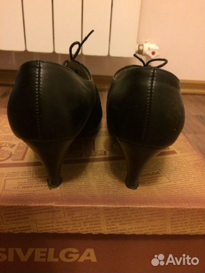 Туфли женские кожаные 39