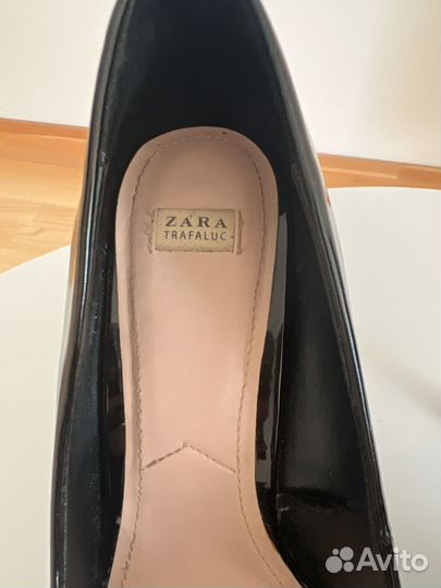 Туфли лодочки zara 38 размер