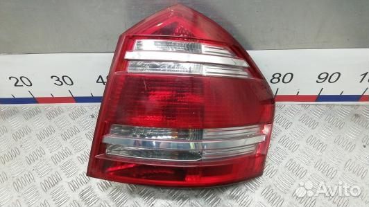 Фонарь задний правый mercedes benz GL-class X164