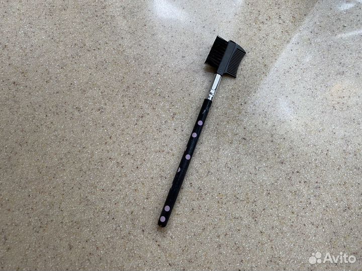 Кисточки для макияжа разные США как новые