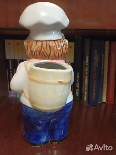 Статуэтка фарфор. Подставка под ложки. Подарки