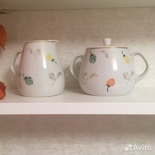 Фарфоровый молочник и сахарница «Пролетарий»ссср