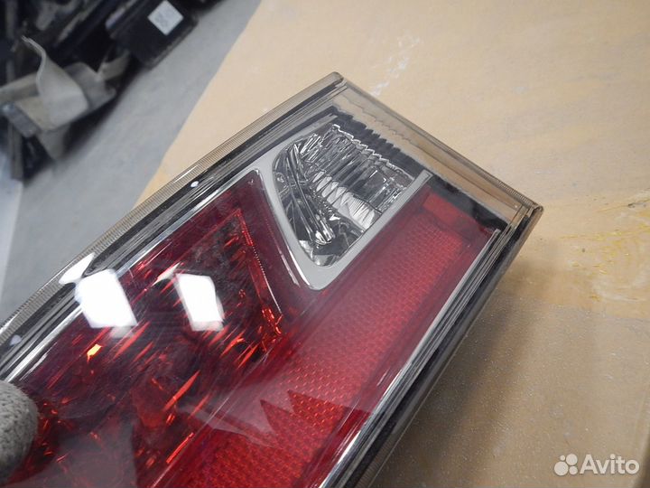 Б/У Фонарь задний противотуманный левый, Lexus