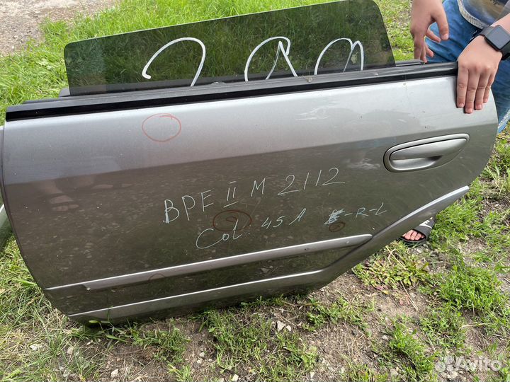 Дверь Субару Аутбек