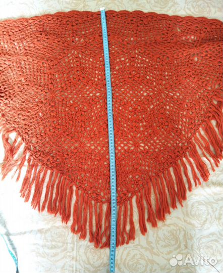 Шаль вязаная