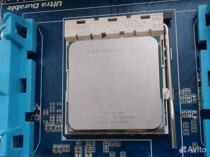 Комплект Материнская плата+4 ядра+озу 8 gb