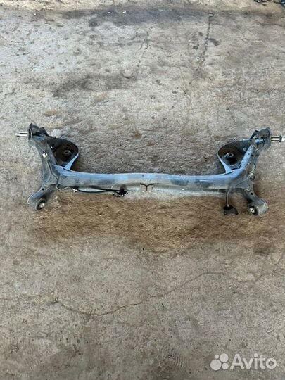 Балка задняя Honda Fit Shuttle GG7 L15A 2013