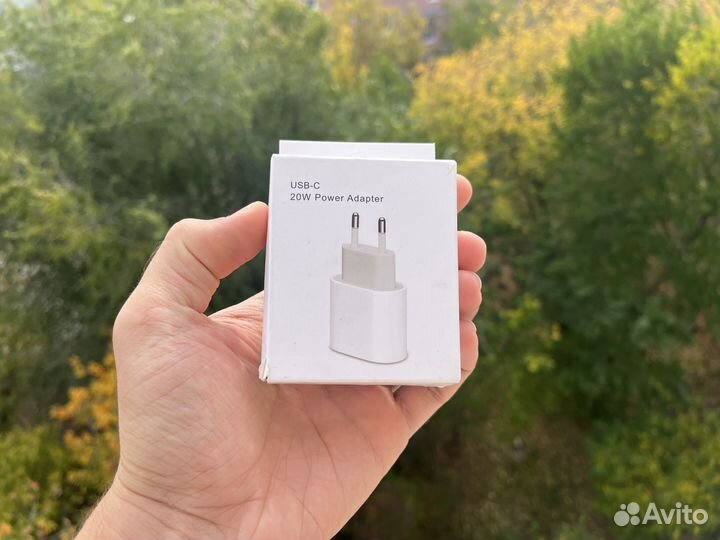 Адаптер usb c / блок питания для iPhone 20w