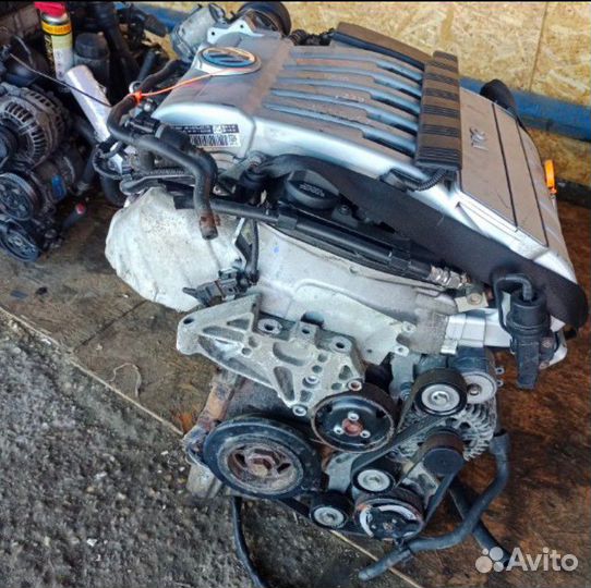 Двигатель Volkswagen Passat b6 AXZ - 3.2 бензин