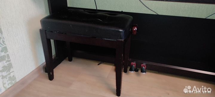 Цифровое пианино yamaha