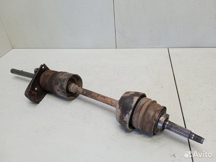 Привод передний правый LADA Niva 2131 1.7
