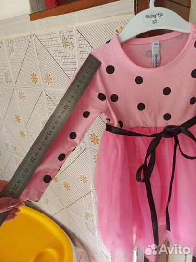Праздничные платья для девочки 80 р.и 92р